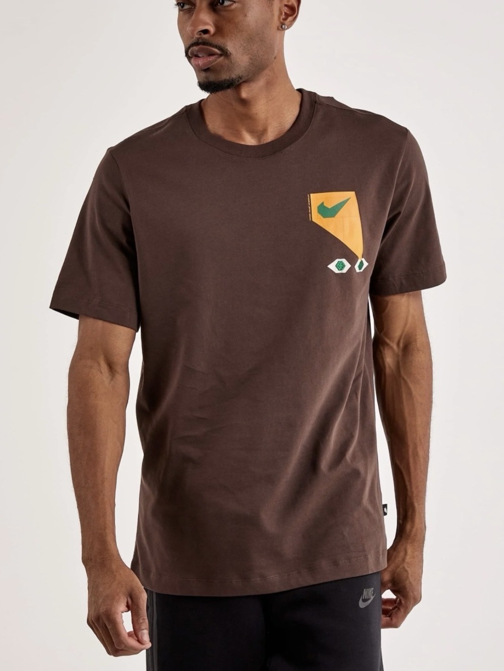 Nike Jeffrey Sincich T Shirt Tee Brown Mens Large SB Retro Streetwear Vintage